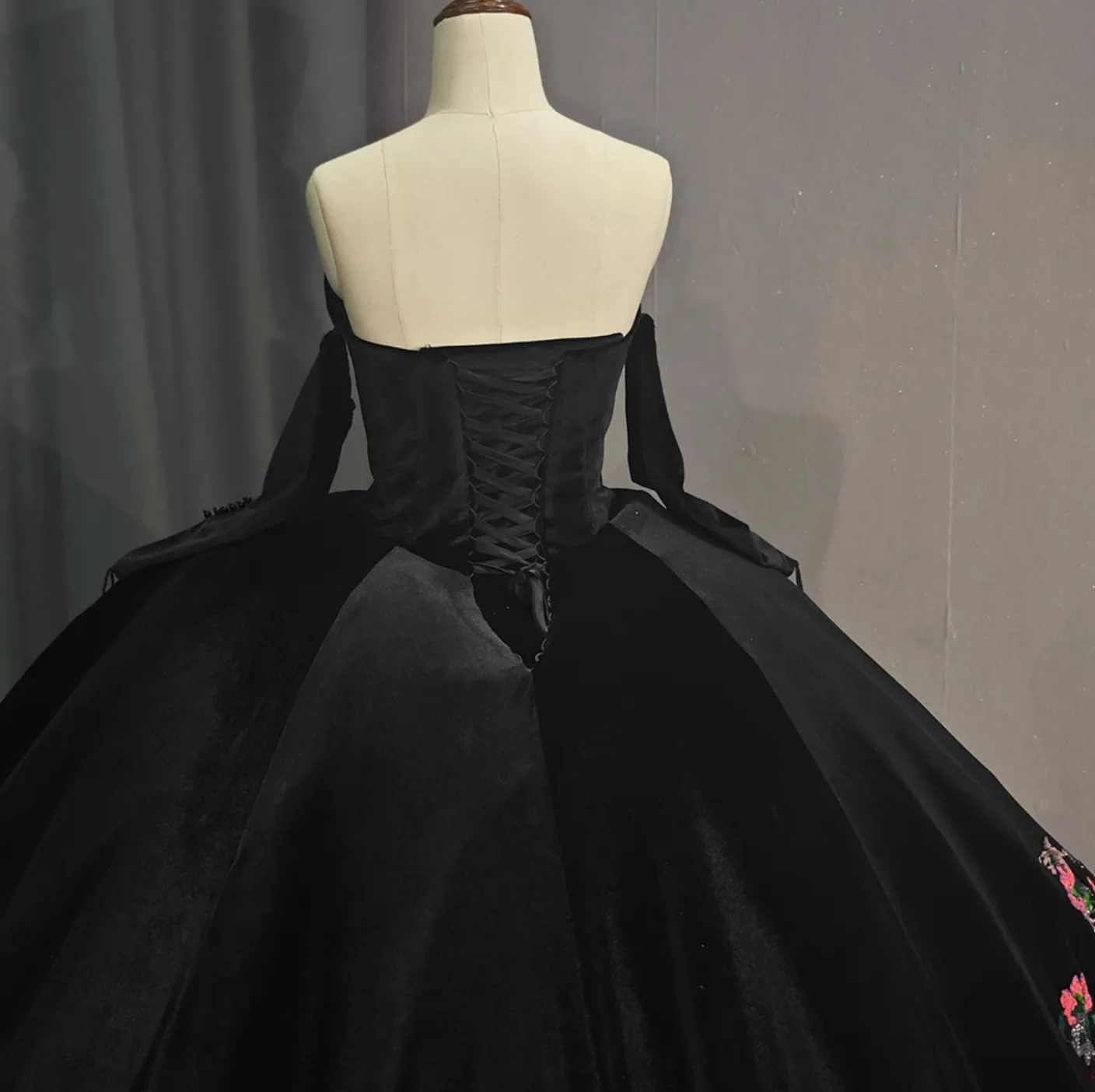 Black Off Shoulder Princess Quinceanera Dress