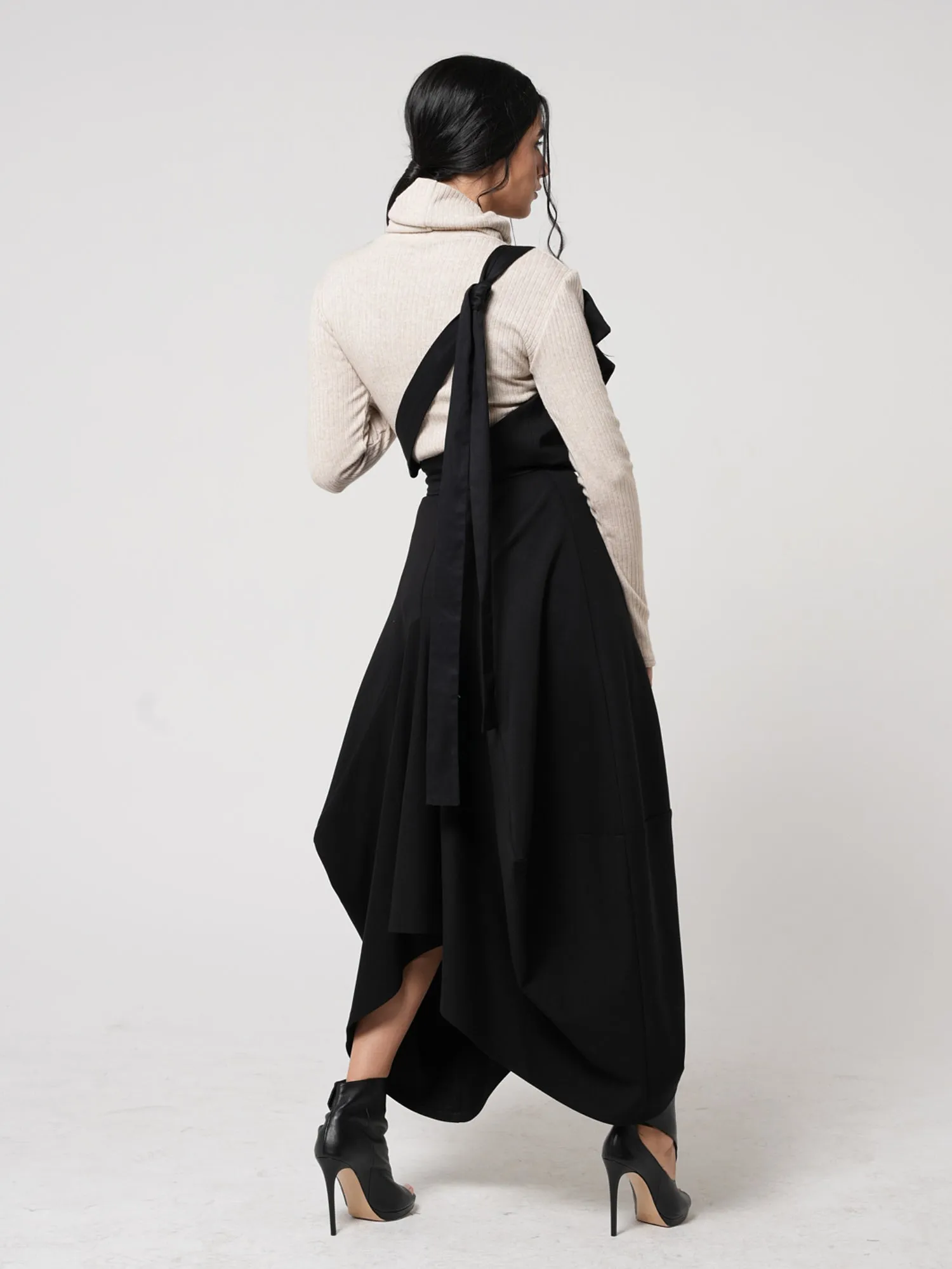 Extravagant Pinafore Skirt In Black