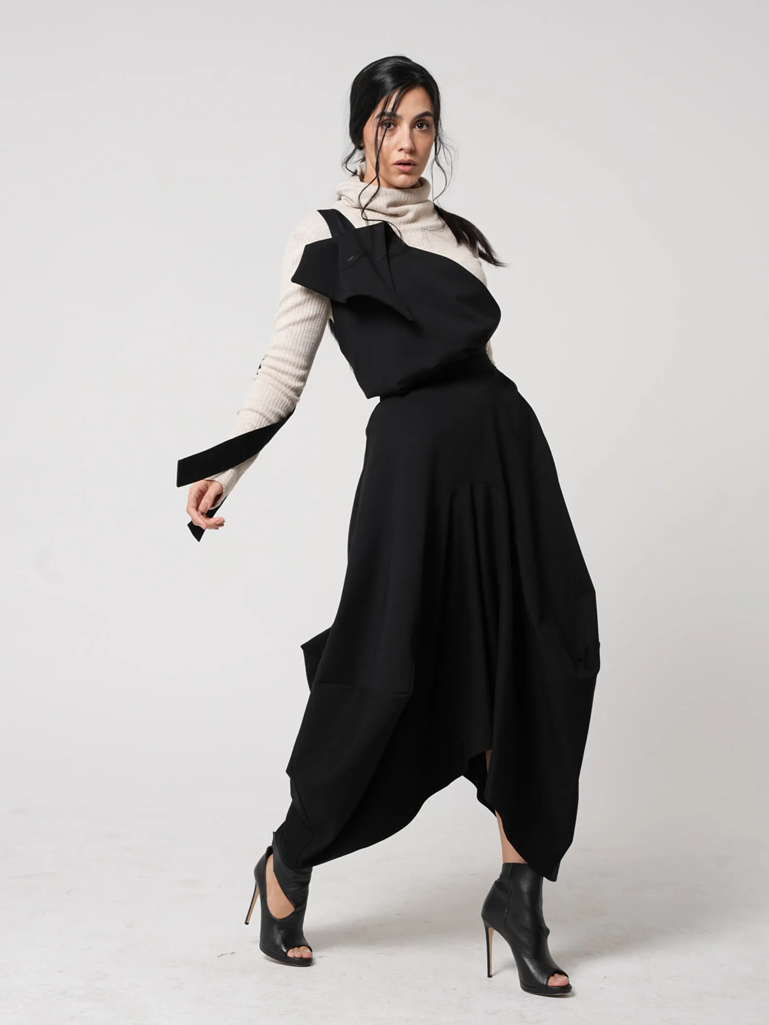 Extravagant Pinafore Skirt In Black