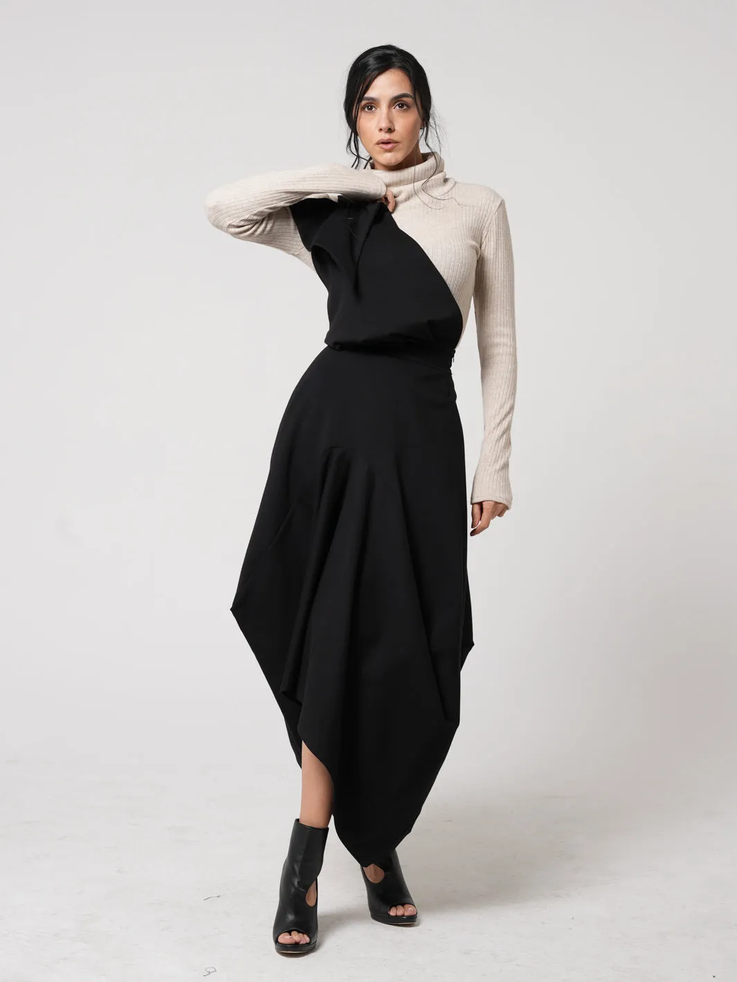 Extravagant Pinafore Skirt In Black