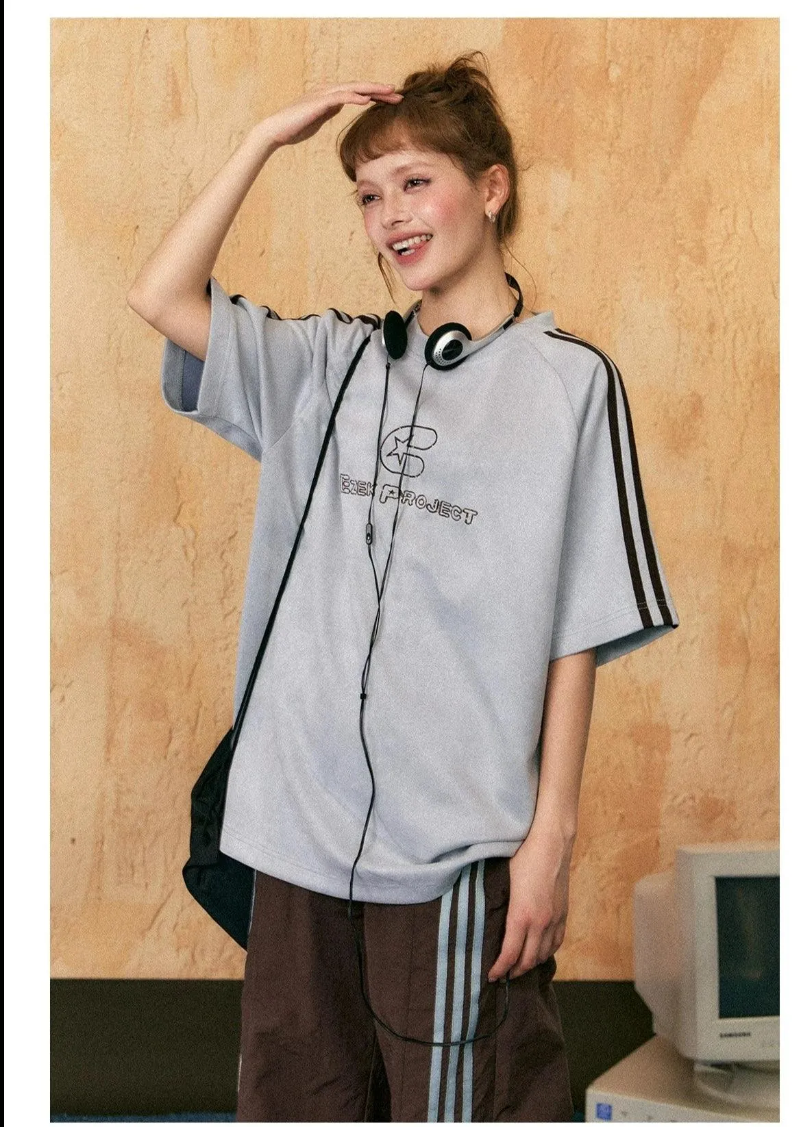 Ezek Free Project Sporty Two-Piece Set - Unisex Graphic T-Shirt And Wide-Leg Track Pants