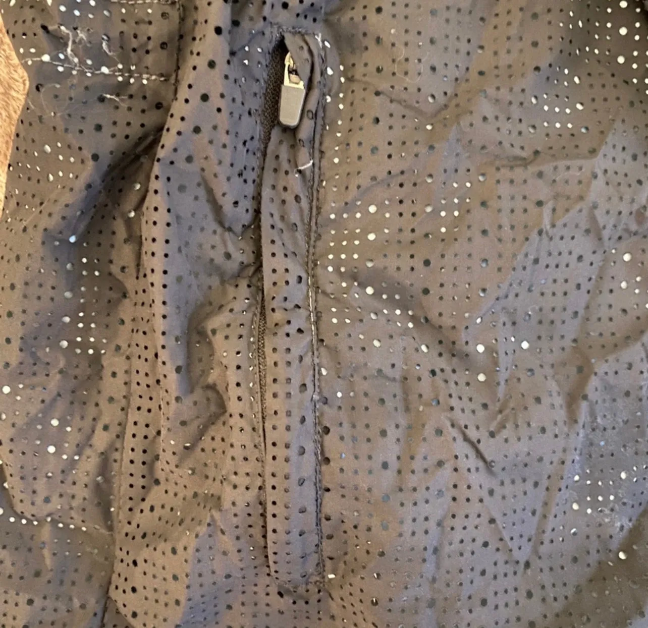 Fabletics Pull Over Windbreaker Sz Medium BNWT