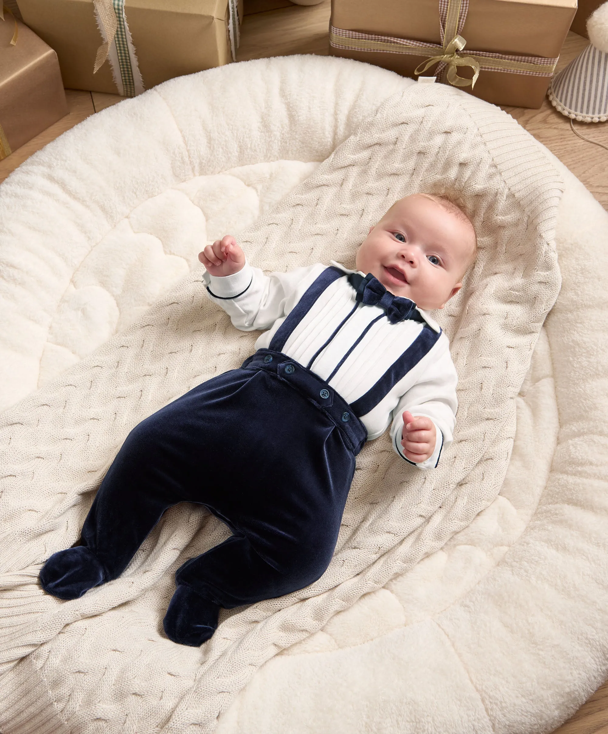 Mock Tuxedo and Bow Tie Set (2 Piece) - Navy