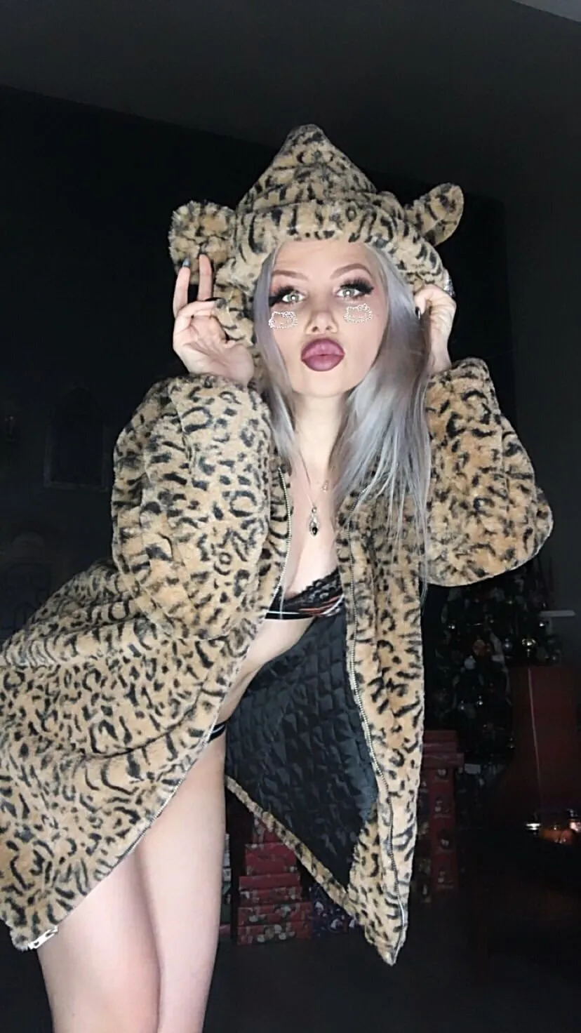 Plush leopard coat KF9544