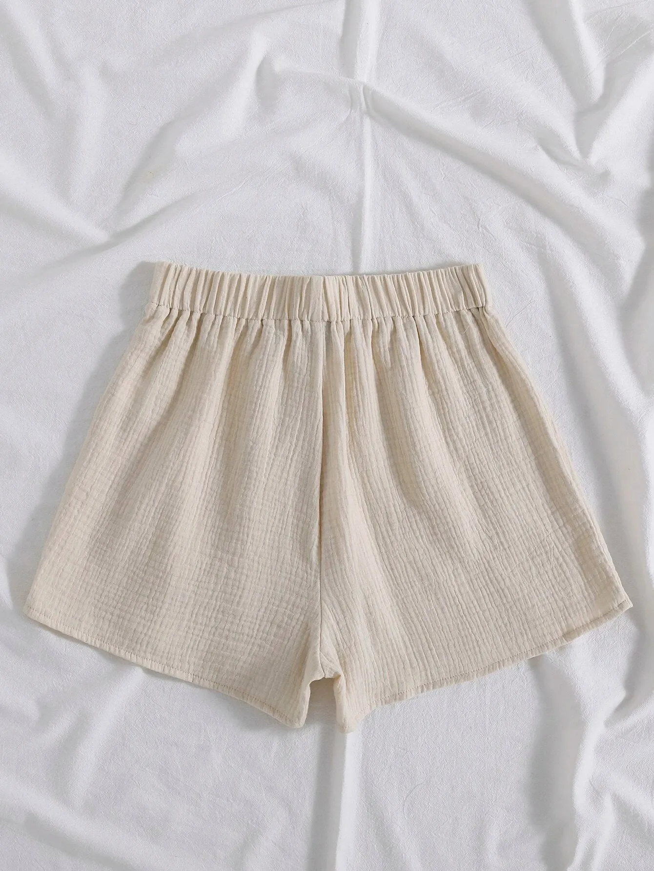 SHEIN EZwear Knot Waist Wide Leg Shorts