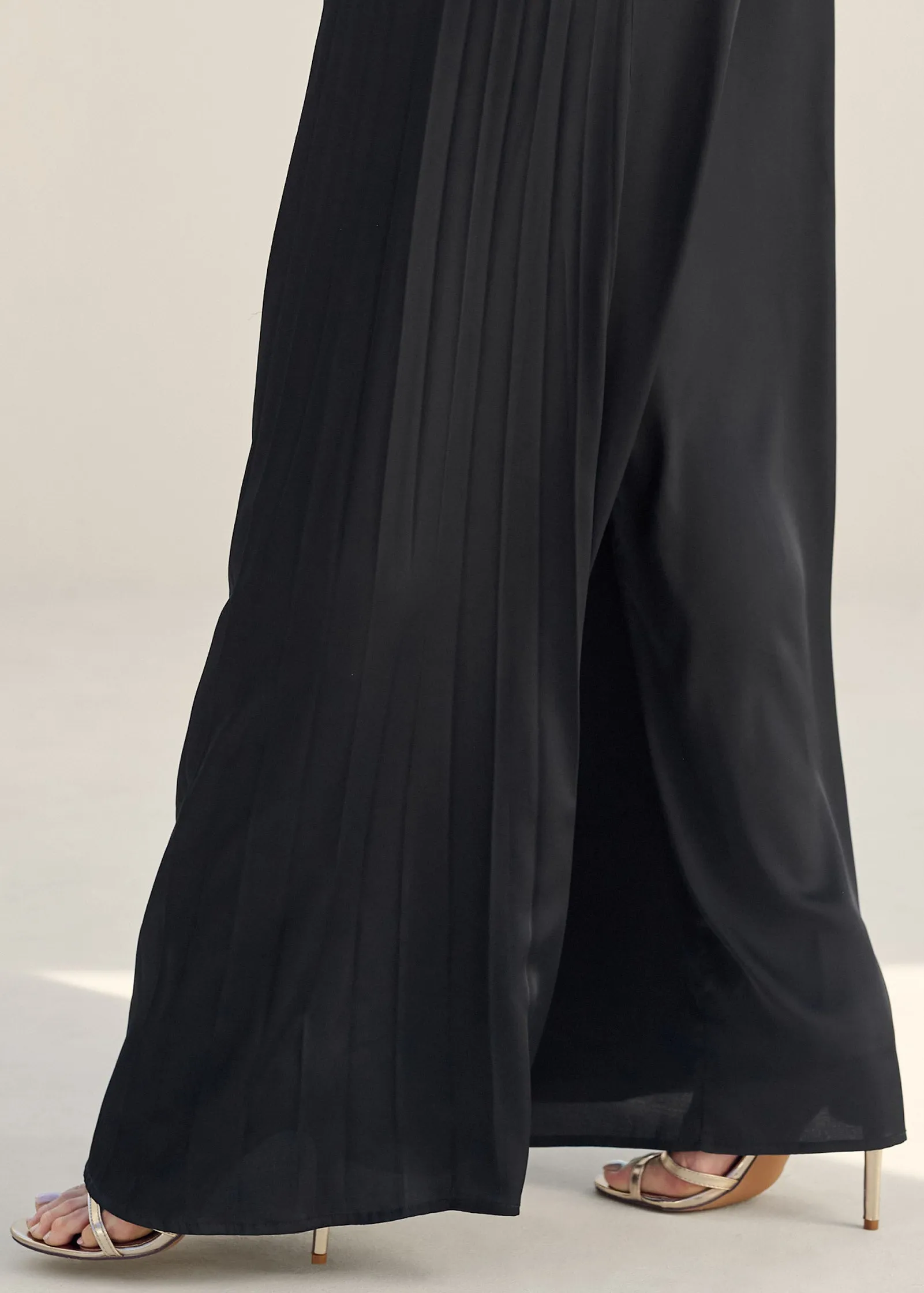 Side Pleat Wide Leg Pants - Black