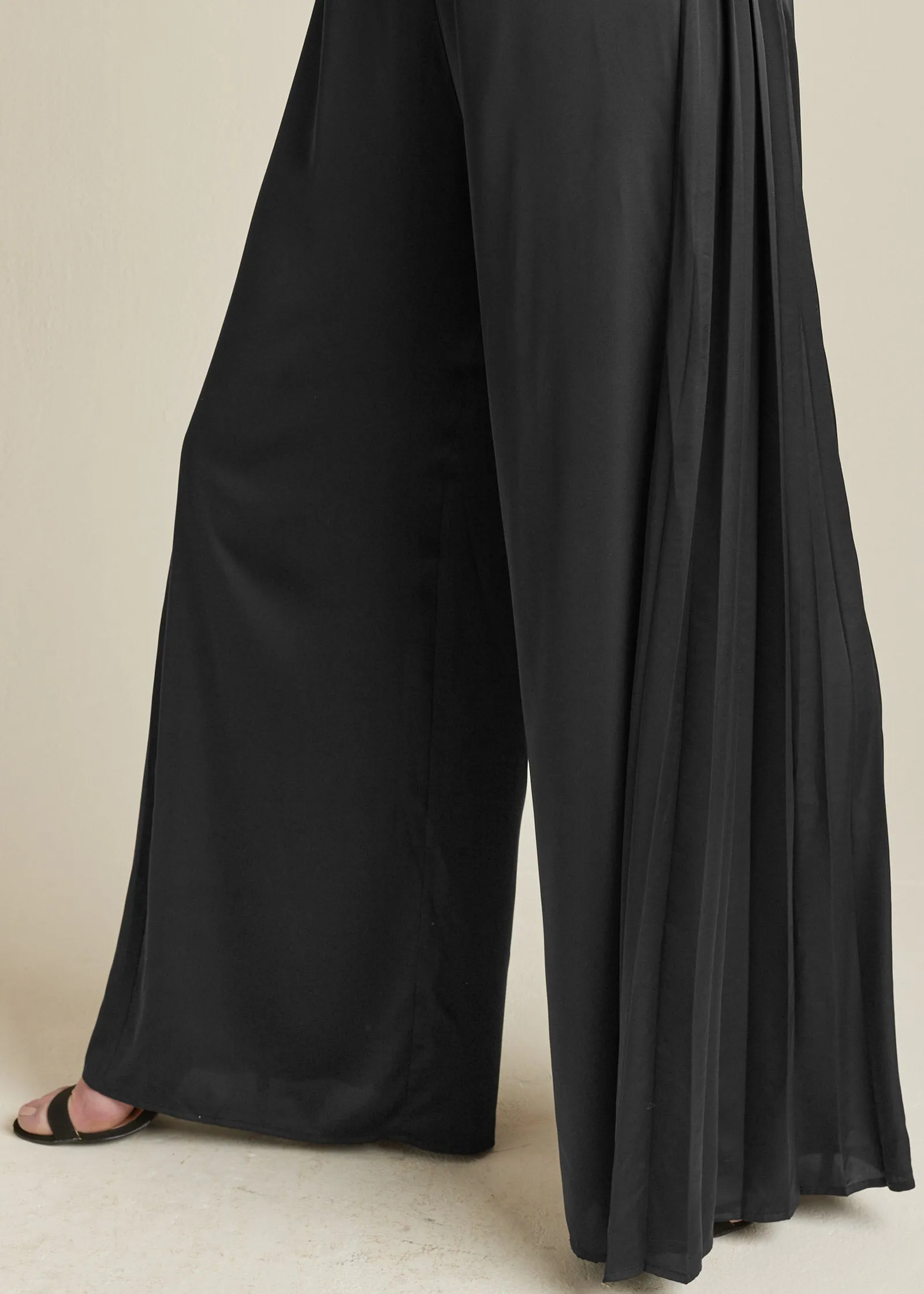 Side Pleat Wide Leg Pants - Black