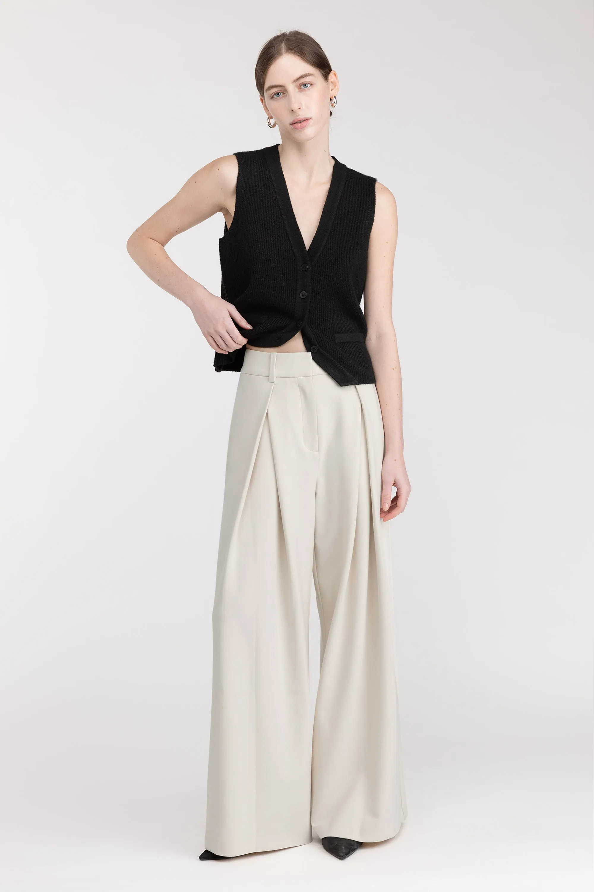 WIDE LEG PANT WITH FRONT PLEAT