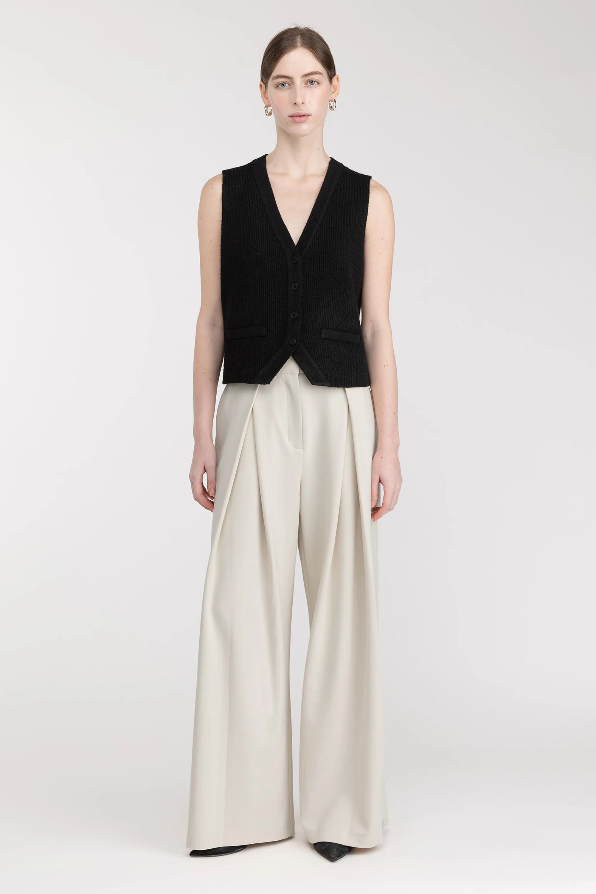 WIDE LEG PANT WITH FRONT PLEAT